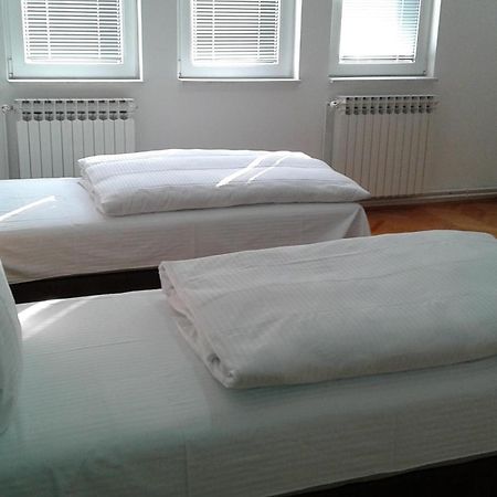 Apartment Villa Merci Sarajevo Exteriör bild